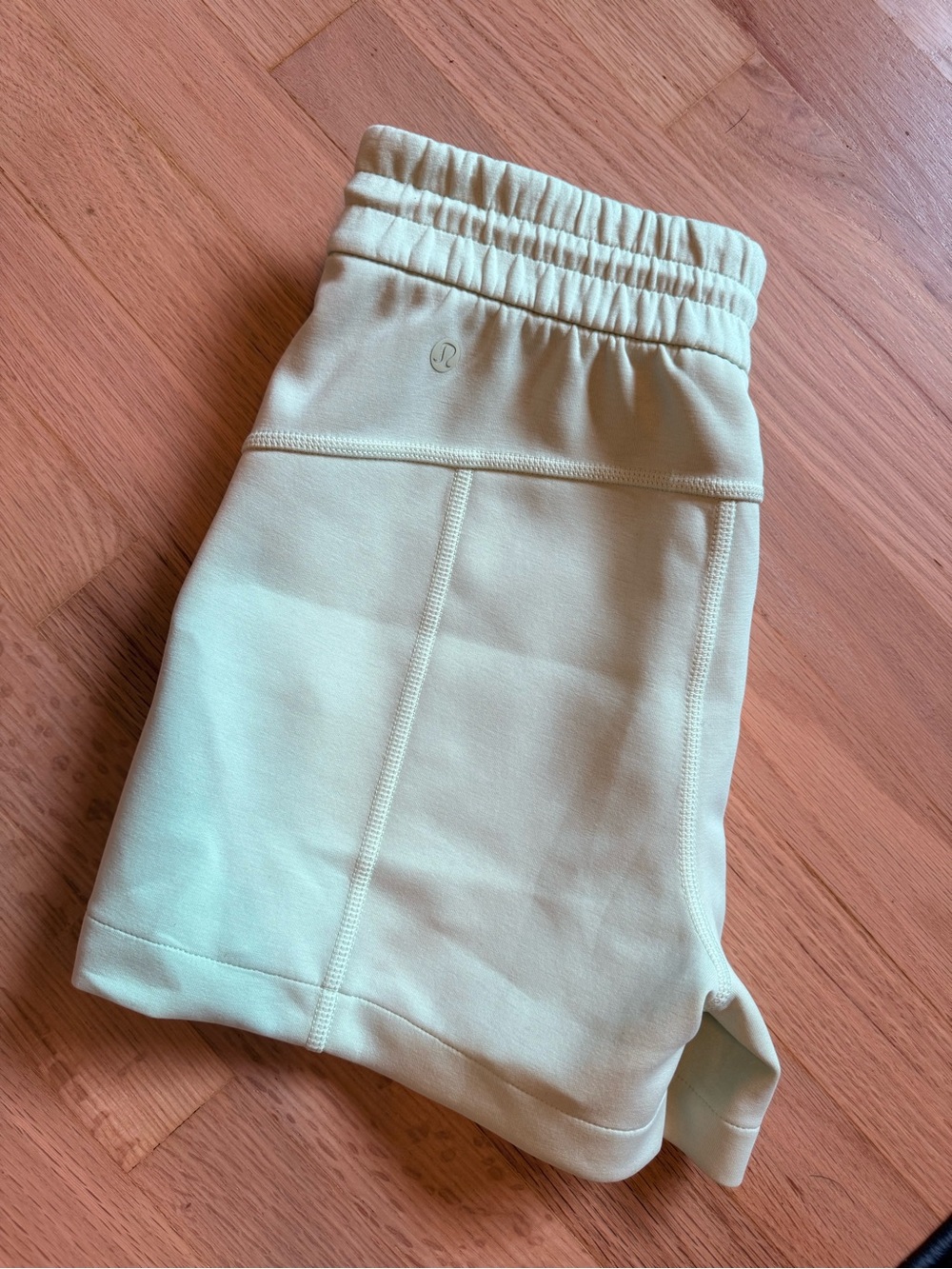 Lululemon Softstreme HR Shorts - Picture 2 of 5